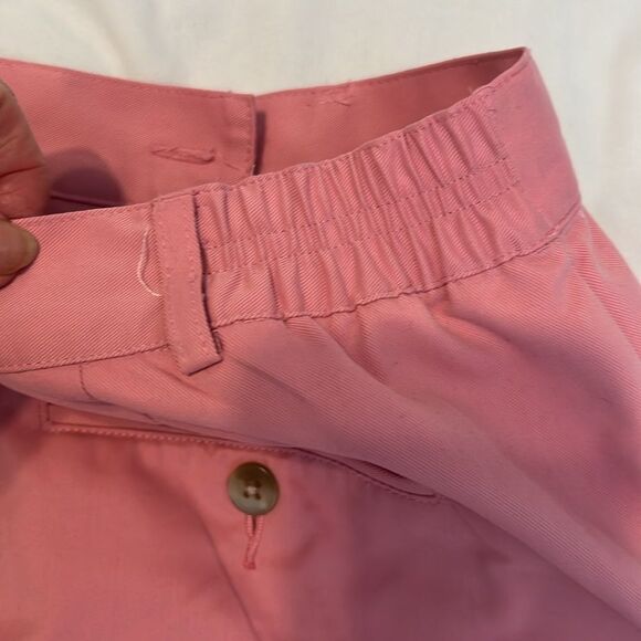 Izod Womens size 14 pink pleated shorts side and back pockets belt loops EUC - Picture 8 of 12